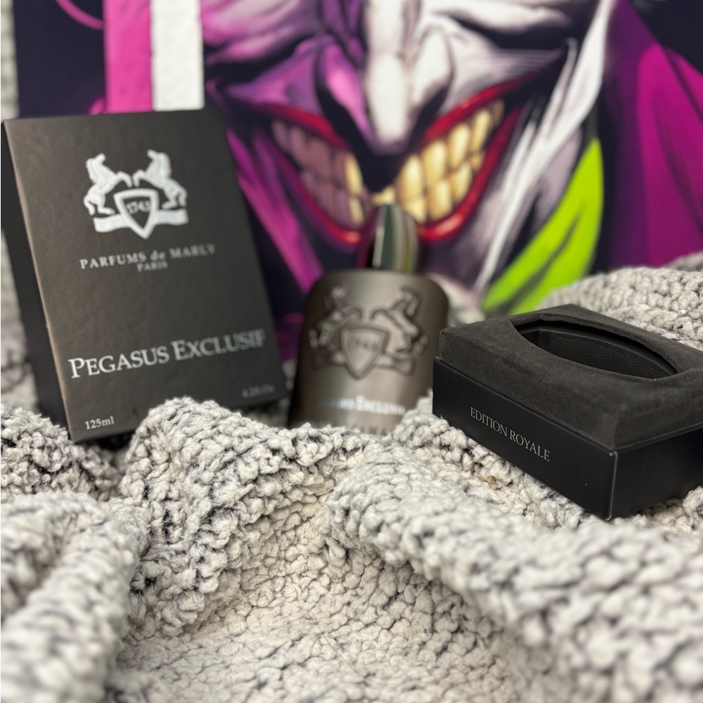 Parfums de Marly Pegasus Exclusif Eau de Parfum for Men - Silver